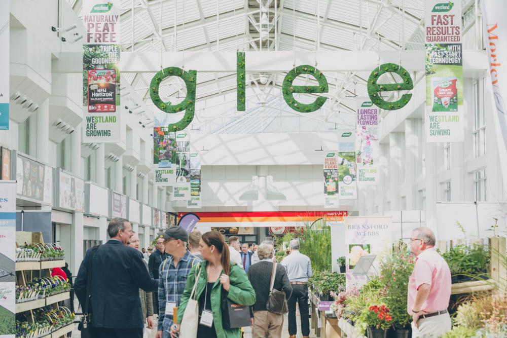 1755068890878106.jpg glee-1.jpg